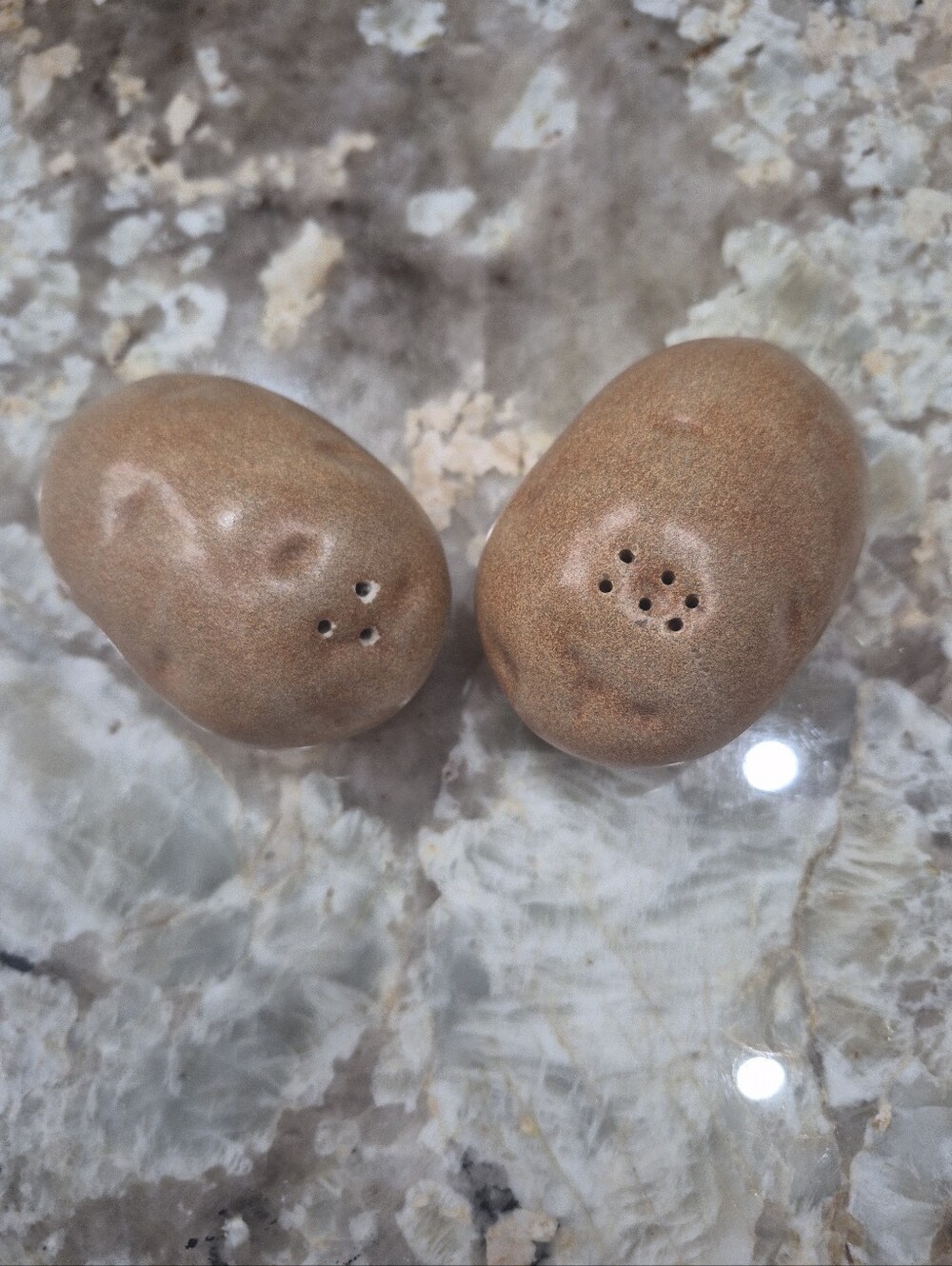 Vintage Ceramic Textured Baked Potatoes Salt & Pepper Shakers Signed On Bottom